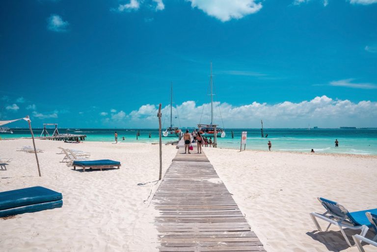 Descubre las playas más económicas de México para unas vacaciones inolvidables