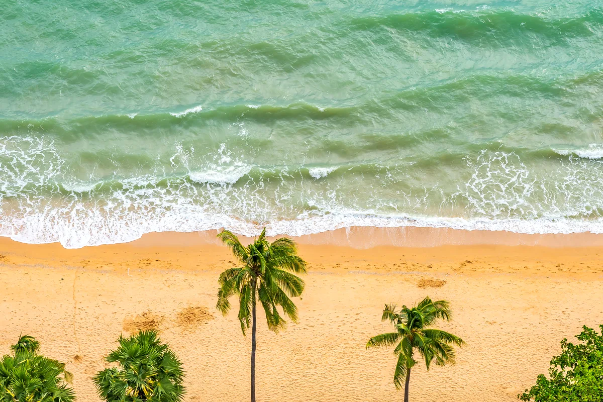 Un verano en Costa Esmeralda: guía práctica para viajeros 2026 Un verano en Costa Esmeralda: guía práctica para viajeros 2026