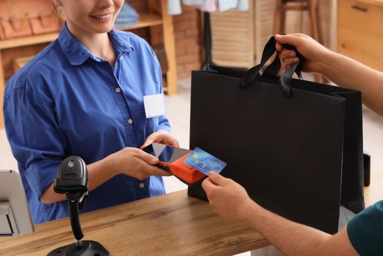 Cómo estandarizar el cobro con un punto de venta para empresas